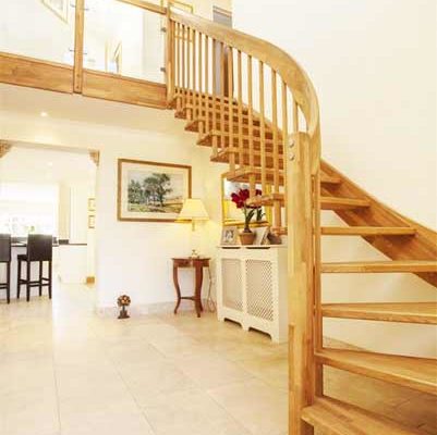 Quarter Turn Oak Stair with Oak Spindles